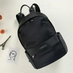 편안한백팩 중년 여성 백팩 가벼운 나일론 가방