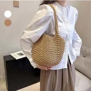여성 니트 펀칭 비치 숄더백