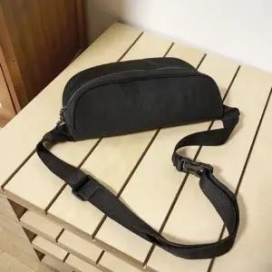 캔버스 슬링백 힙색 바디크로스백 커플가방 학생힙색