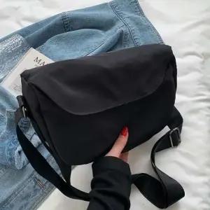 캐주얼크로스백 대학생 미니백 크로스 가방 캐주얼 데일리