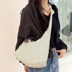 2컬러가방 도트패턴 패브릭 매듭 숄더백 2컬러 여성 캐주얼가방