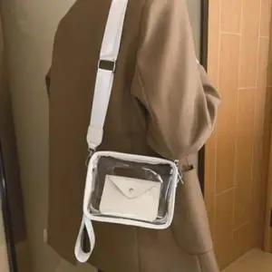 투명 크로스백 가방 사각 패션 포인트 예쁜 투명