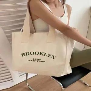 2컬러 캔버스백 브루클린 레터링 데일리 빅 숄더백
