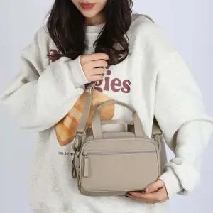 나일론 여행용 크로스 미니 핸드폰 지갑 가방 베이지 가벼운가방