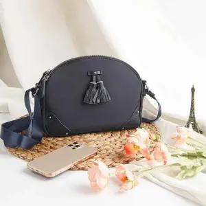 여성가방 감각적인 테슬장식 여성 크로스백 숄더백 토트백