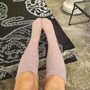 포근한 여성 무압박 롱수면양말 긴양말 니삭스 4컬러