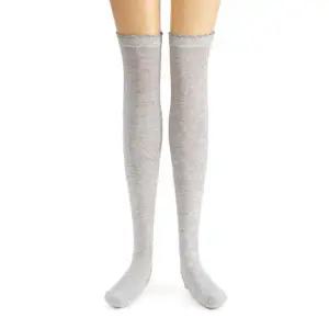 오버니삭스 그레이 흘러내림방지 필라테스 롱삭스