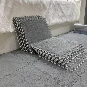 타이푸토미 12pcs 플러시 퍼즐 폼 바닥 매트 부드럽고 두꺼운 플러피 연동 사각 타일 영역 룸 장식용 러그