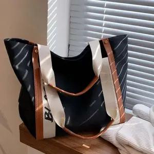 캐주얼 여자 레터링 포인트 숄더백 에코백