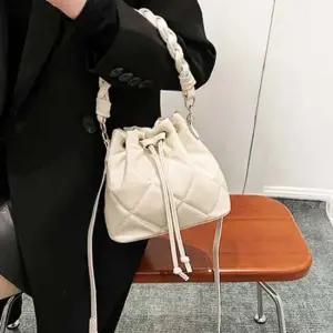 미니 토트크로스 여성 핸드백 귀여운 가방 아이보리