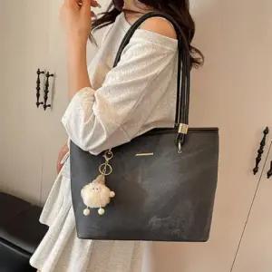 숄더백 가방 여성 가을 데일리 마블 키링