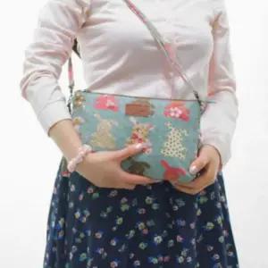 크로스백 크로스백 미니 가방 여행 여성 데일리 핸드폰 5pRG 5P멀티파우치