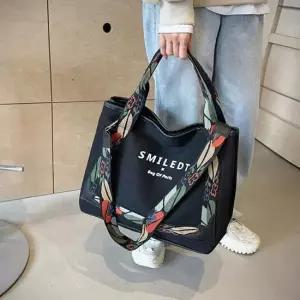 여성 플라워스트랩 레터링 토트백 숄더백 데일리 가방 숄더백