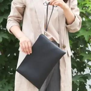 스트랩 탈부착 여성 클러치백 손가방 일수가방 파우치