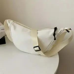 남녀공용 반달모양 크로스백 캔버스백 미니 가방