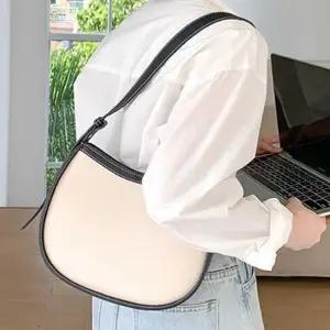 배색 캔버스 호보백 숄더백 크로스백 데일리룩