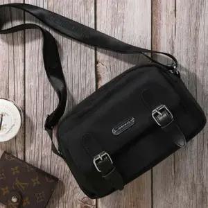 남녀공용크로스백 캐주얼 크로스백 카메라 버클 외출 여행 가방 블랙