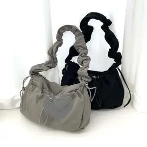 토트백 나일론 체이즈마레 여성 셔링 곱창끈 숄더백