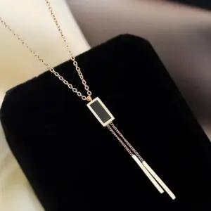 목걸이 여성 블랙 스퀘어 오닉스 써지컬 고급 블랙 써지컬 고급