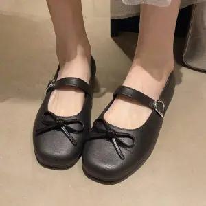 |CCS7F45|여성용 일상 발레 스타일 리본 젤리 플랫 샌들