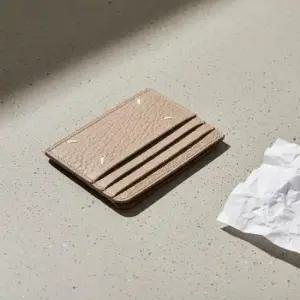 MUST IT_[메종 마르지엘라]공용 스티치 로고 카드지갑SA3VX0007 P4455 T2172