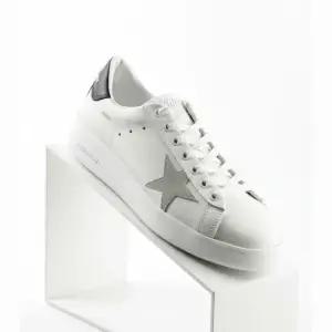 MUST IT_ 퓨어스타 스니커즈 화이트 레더 블랙 탭 GWF00197 F000537 10283)