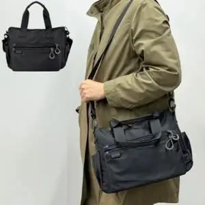 WL 세련된 디자인 실용성 일상에서 편리하게 조절 가능한 스트랩 적당한 크기 보조 포켓 캐주얼