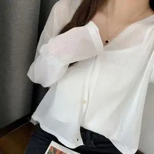 여자 데일리 플라워 단추 여름 가디건 플라워 가디건 여름 니트 꽃단추