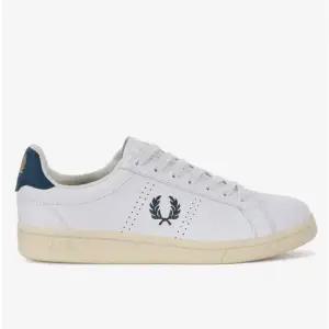 프레드페리 FRED PERRY 남여공용 스니커즈 B721 레더 SFPU2536312C222382718