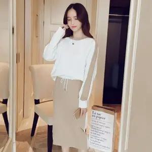 [하프클럽/]캐주얼 스커트 세트 라운드티 배색 미디 치마 스커트