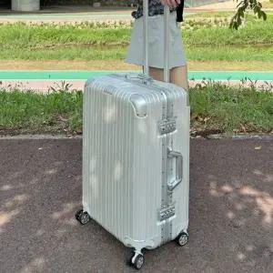[하프클럽/]여행 24형 기내용 캐리어 트렁크 튼튼한 출장 여행