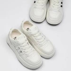 [하프클럽/다잇템]여자 나들이 코지 클래식 캠퍼스 스니커즈