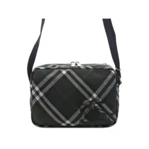 MUST IT_BURBERRY 남성 EKD 아플리케 체크 크로스백 8102301 SNUG 25S)