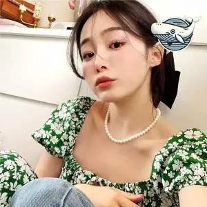 트렌디한 아크릴 진주 목걸이 여성 악세사리