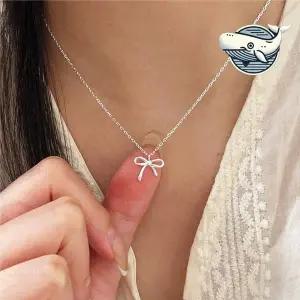 리본 디자인 실버 목걸이 여성 악세서리 데일리 연출 패션 목걸이