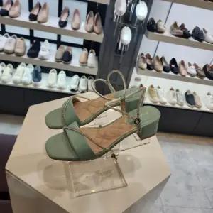 [엘칸토]엘칸토 HC10 여성4cm투웨이샌들그린 LCWW21U42654 (49042467)