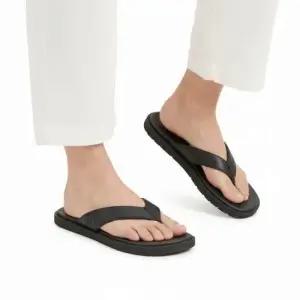 MUST IT_ UGG 씨사이드 II 플립 남성 쪼리 슬리퍼 샌들 블랙 1166610