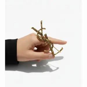 MUST IT_ Reorder YSL 오피움 크로커다일 브로치 470371 Y1500 8030)