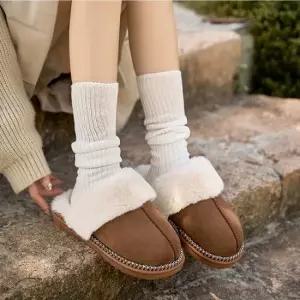 인기상품 여성 2컬러 겨울 포근한 스티치 털슬리퍼 퍼슬리퍼 [WFKWTXT_260414]