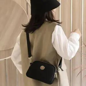 지퍼 숄더백 크로스백 여자 분리수납 가방 사각 3단