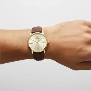 엠포리오 아르마니 아르마니 미니멀리스트 남성 가죽시계 AR11610 MINIMALIST)