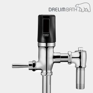 대림바스 TFT-304 양변기용 자동 세척밸브 전자감지식세척밸브 절수형 배터리식 화변기 TFT304