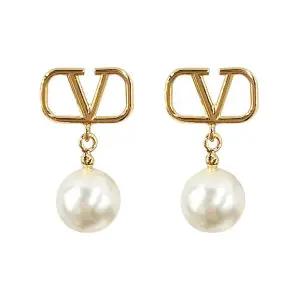 [발렌티노][명품] 발렌티노 가라바니 발렌티노 V로고 시그니처 펄 드롭 이어링