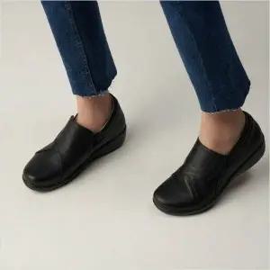 [엘칸토]여성 베이직 캐주얼 컴포트화 3CM(LCWC96U24C)