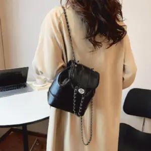 리 백팩 가방 레더 포인트 체인 실버