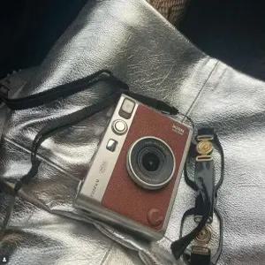 [한국후지필름] 인스탁스 미니에보 EVO 브라운 즉석카메라+투명케이스+필름10장+선물 SET