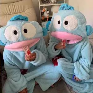 한교동 수면잠옷 산리오 캐릭터 극세사 홈웨어 커플 겨울 여자 상하세트 파자마