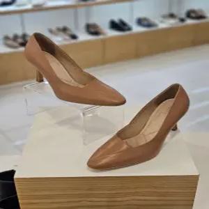 [미소페] by미소페 여성 데일리 스퀘어토 펌프스 (7cm) 112531005