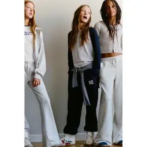 국내배송 ZARA 자라 주니어 키즈 플레어 플러시 팬츠 그레이 8054650812 1791492