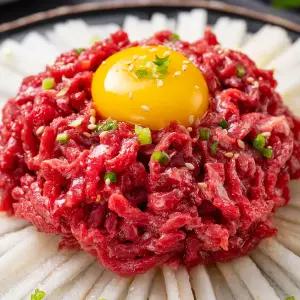 한우 1등급 암소 육회 200g + 간장소스 /KN